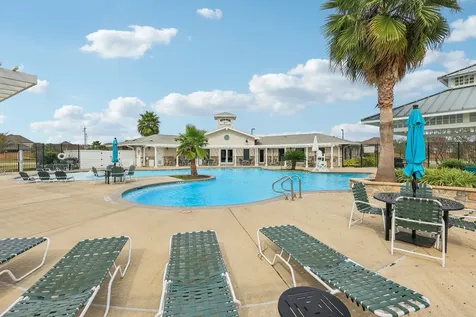 13525 Seneca Lake Drive Texas City TX 77568