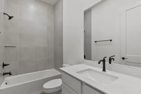 15026 Mission Avenue Mont Belvieu TX 77523