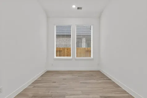 15026 Mission Avenue Mont Belvieu TX 77523