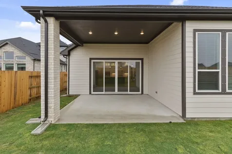 15026 Mission Avenue Mont Belvieu TX 77523