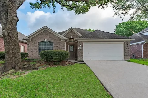 9026 Eaglecove Drive Houston TX 77064