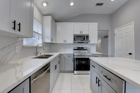 9026 Eaglecove Drive Houston TX 77064