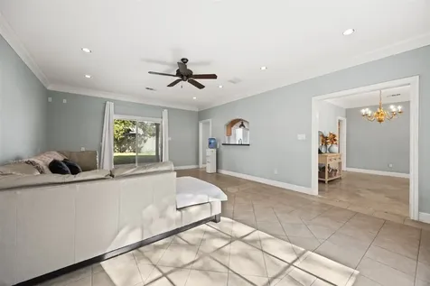 6830 Deer Ridge Lane Houston TX 77086-2110