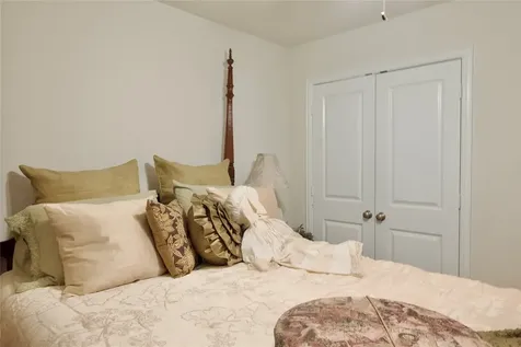 1838 Ryon Falls Drive Richmond TX 77469