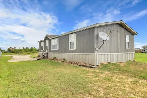 752 Road 5820 Cleveland TX 77327