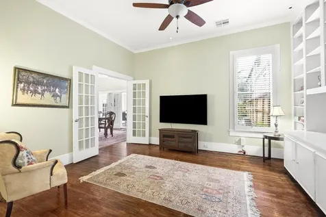 220 Marshall Street Houston TX 77006