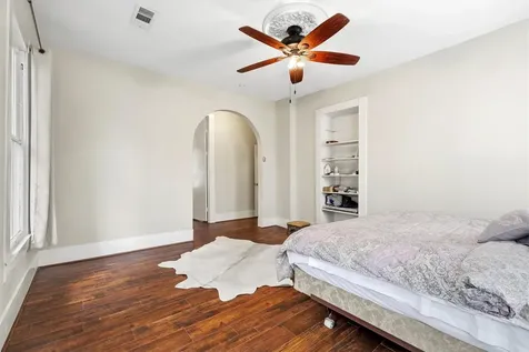 220 Marshall Street Houston TX 77006
