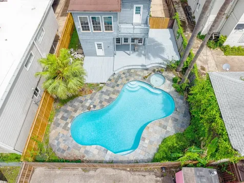 220 Marshall Street Houston TX 77006