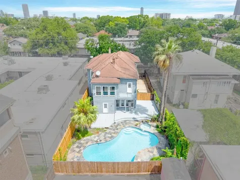 220 Marshall Street Houston TX 77006