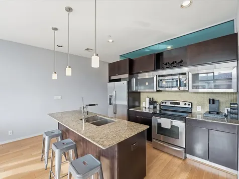 1406 Columbus Street 206 Houston TX 77019