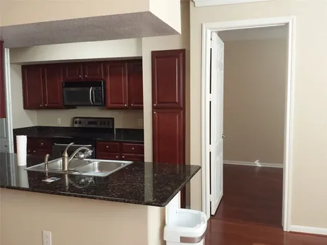 7575 Kirby Drive 2403 Houston TX 77030