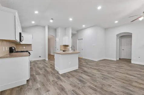 5014 Creekbridge Court Spring TX 77379