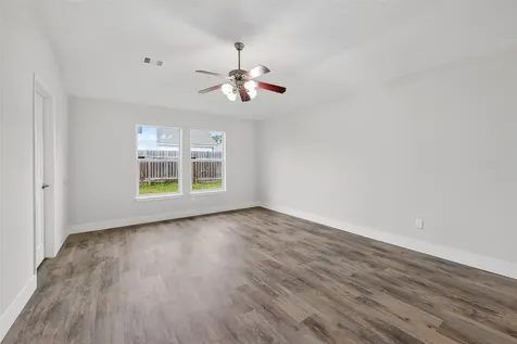 5014 Creekbridge Court Spring TX 77379