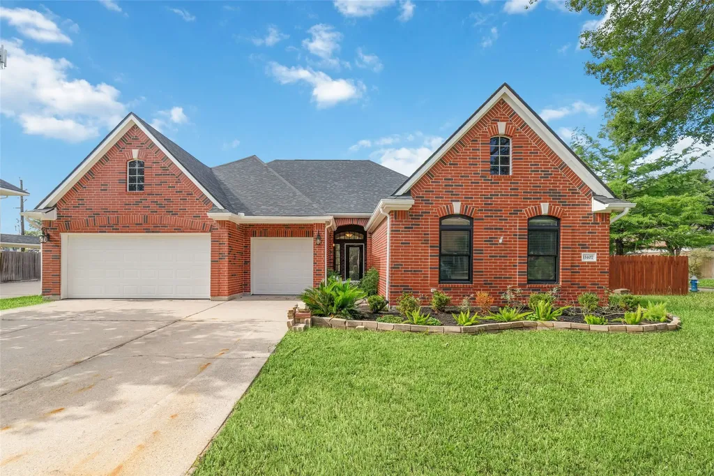 11407 E Lakewood Forest North Court Tomball TX 77377