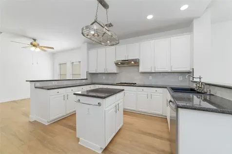 11407 E Lakewood Forest North Court Tomball TX 77377