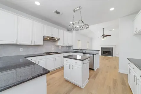 11407 E Lakewood Forest North Court Tomball TX 77377