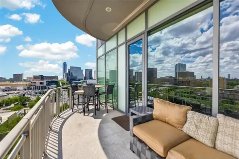 1600 Post Oak Boulevard 1005 Houston TX 77056