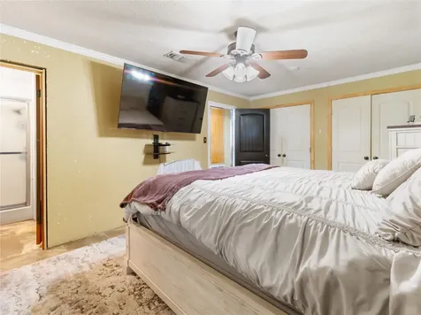 496 James Street Clute TX 77531