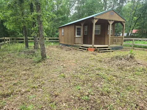 175 Cloverdale Livingston TX 77351