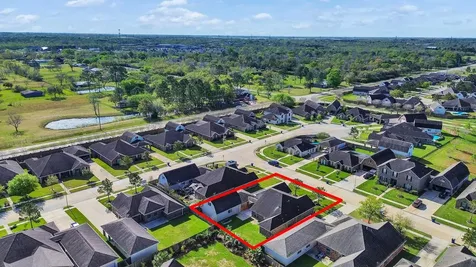 6827 Davy Crockett Drive Manvel TX 77578