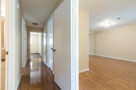 3823 Heatherbrook Drive Houston TX 77045