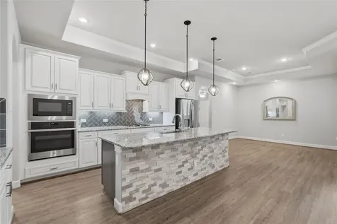 5757 Lakeside Villas Court Conroe TX 77304
