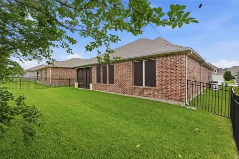 5757 Lakeside Villas Court Conroe TX 77304