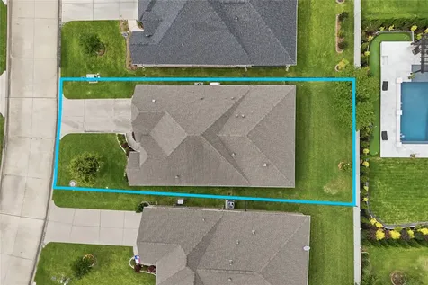 5757 Lakeside Villas Court Conroe TX 77304