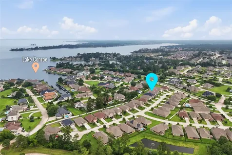 5757 Lakeside Villas Court Conroe TX 77304