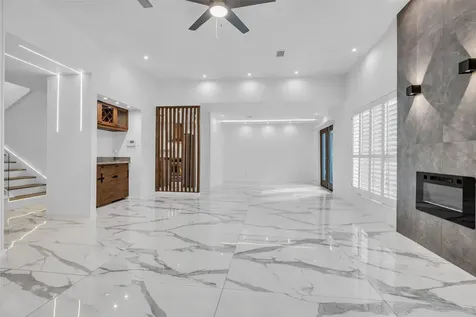 41 Hickory Oak Drive The Woodlands TX 77381