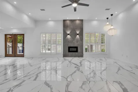 41 Hickory Oak Drive The Woodlands TX 77381