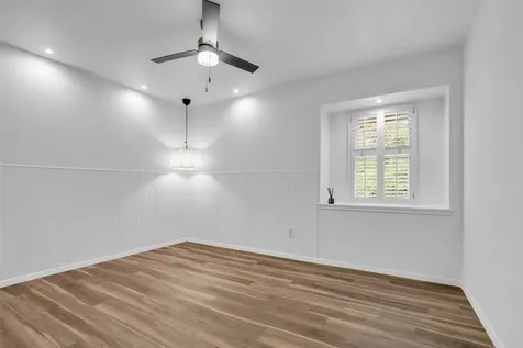 41 Hickory Oak Drive The Woodlands TX 77381