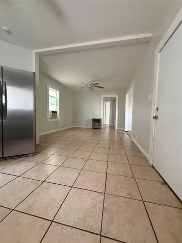 2121 Avenue K Down Galveston TX 77550