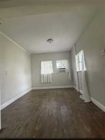 2121 Avenue K Down Galveston TX 77550
