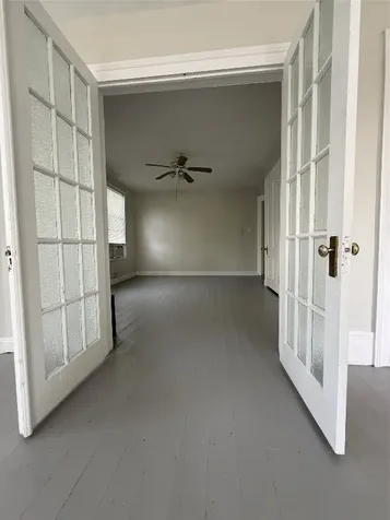 2121 Avenue K Down Galveston TX 77550