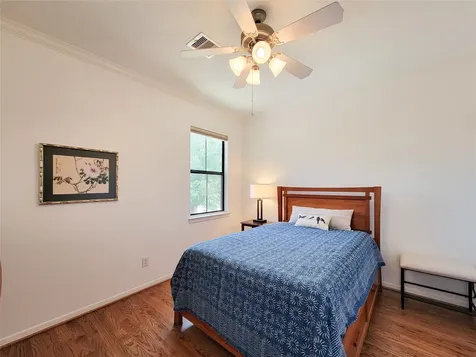 3002 Royal Oaks Crest Houston TX 77082