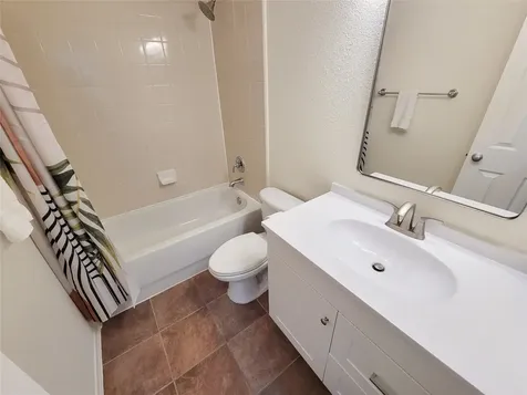 3002 Royal Oaks Crest Houston TX 77082