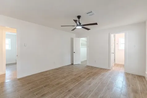 10519 Kirkwren Drive Houston TX 77089