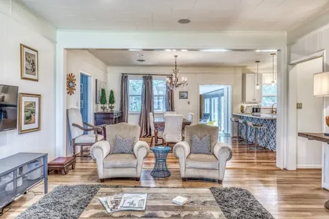 1524 Highway 159 W Bellville TX 77418