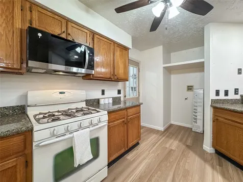 4330 Glen Avon Drive Pasadena TX 77505
