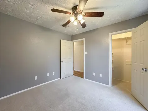 4330 Glen Avon Drive Pasadena TX 77505