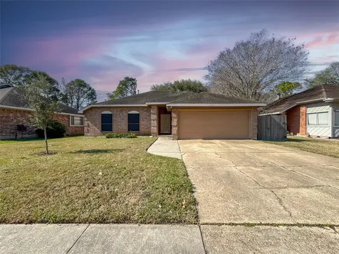 4330 Glen Avon Drive Pasadena TX 77505