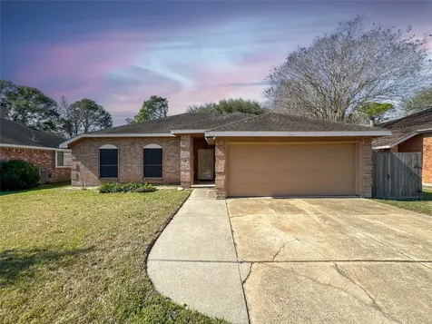 4330 Glen Avon Drive Pasadena TX 77505