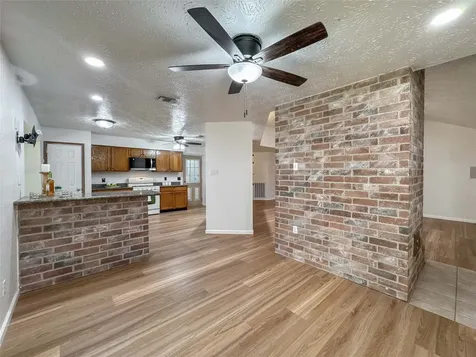 4330 Glen Avon Drive Pasadena TX 77505