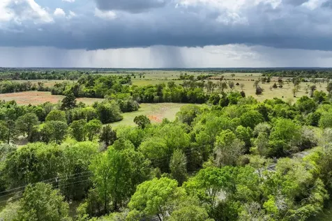 1881 Sh 75 North Huntsville TX 77320