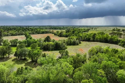 1881 Sh 75 North Huntsville TX 77320