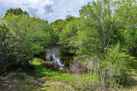 1881 Sh 75 North Huntsville TX 77320