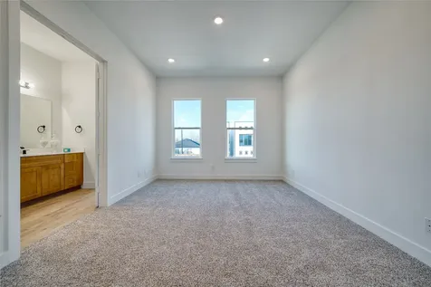 5324 Rue Street Houston TX 77033