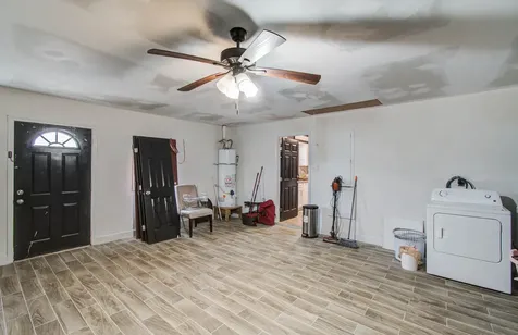 1327 Fallbrook Drive Houston TX 77038
