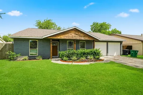11630 Sandstone Street Houston TX 77072